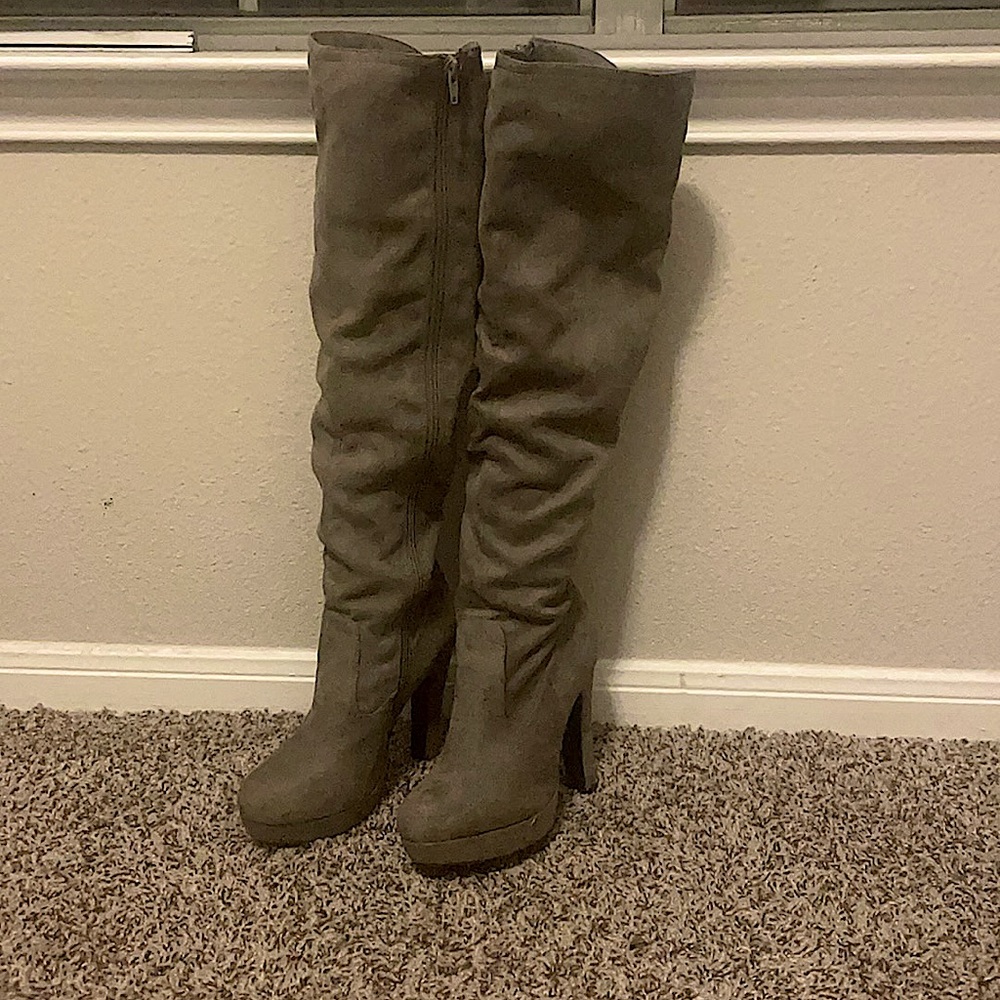 Grey 7.5 Platform Boots